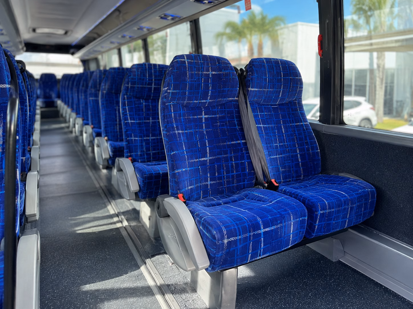 biloxi charter bus hero 2