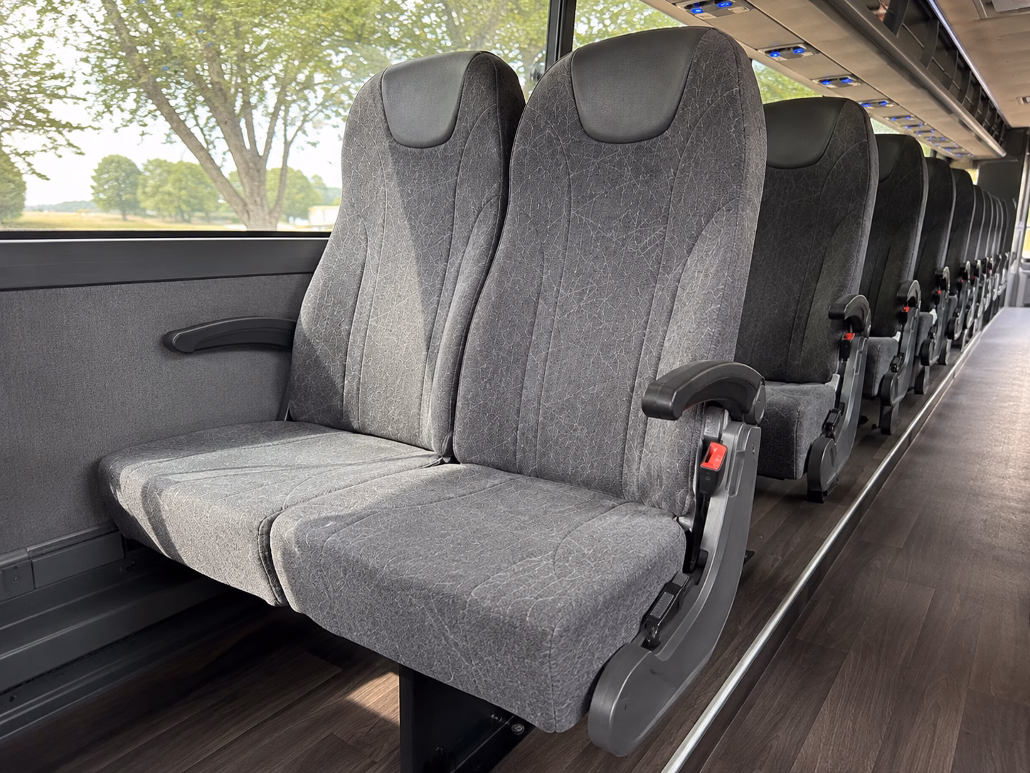 charter buses for plantation venue weddings along river road
