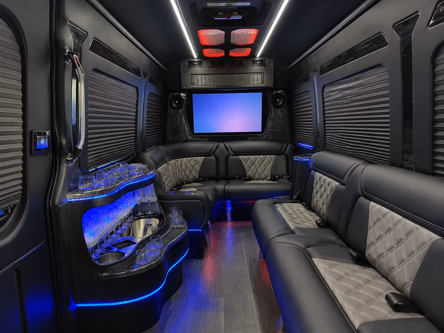 kennercharterbuscompany com is the easy way to arrange emergency management and disaster response transportation in kenner
