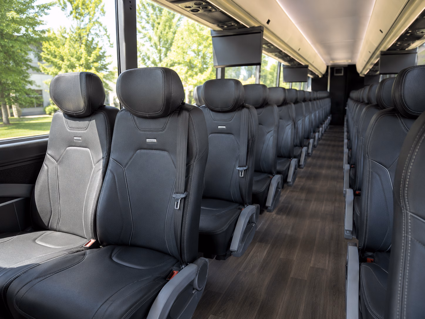 tailgate party buses for saints and pelicans fans in kenner