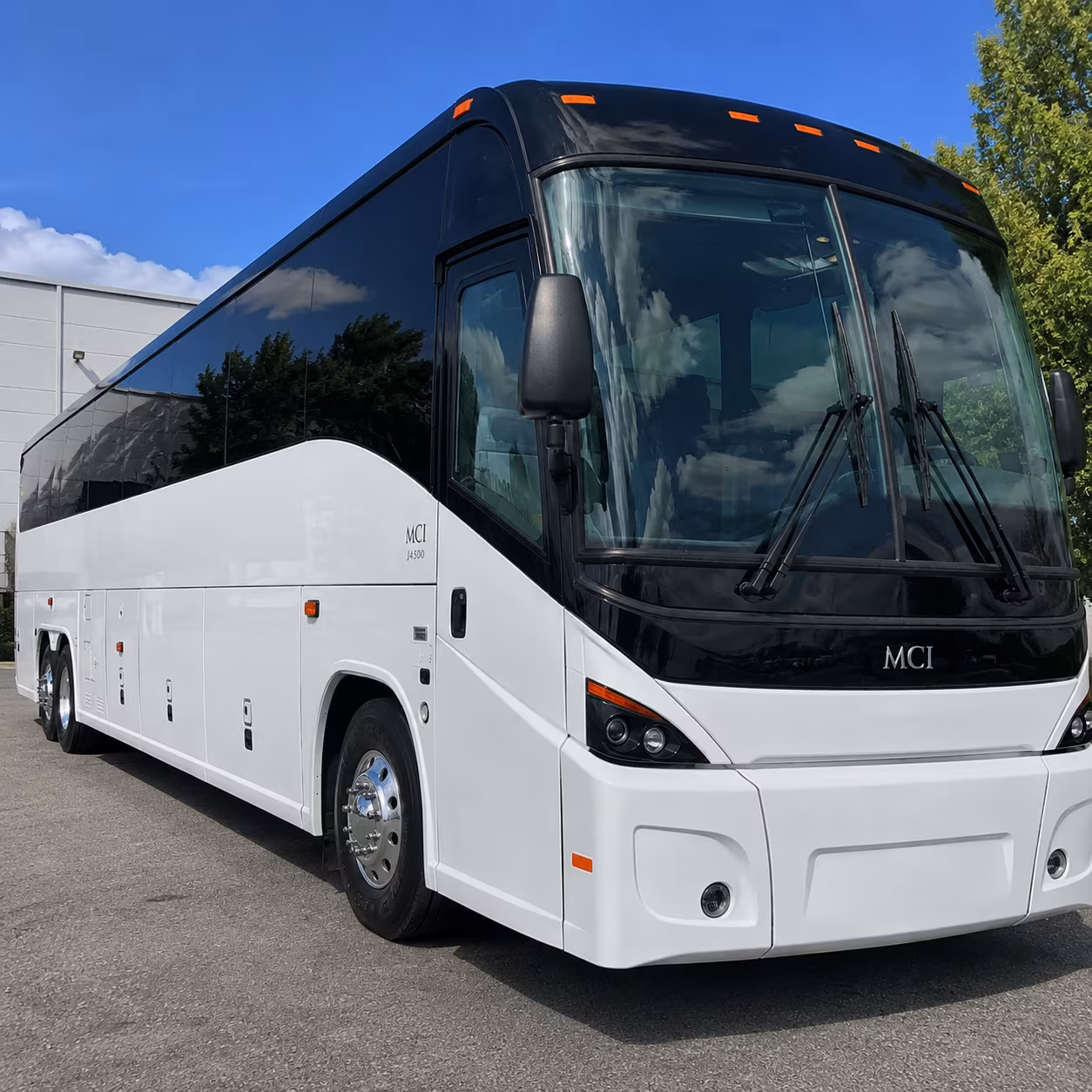 why kenner groups come back to kennercharterbuscompany com for every airport run