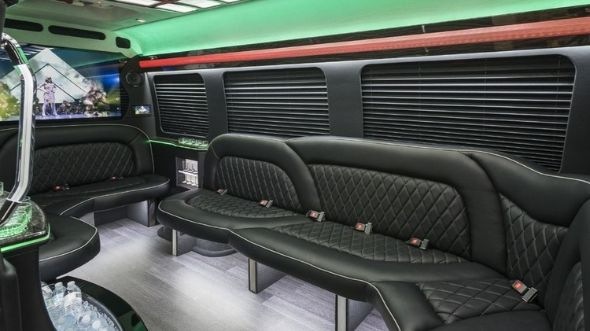 kenner sprinter limo rental inside